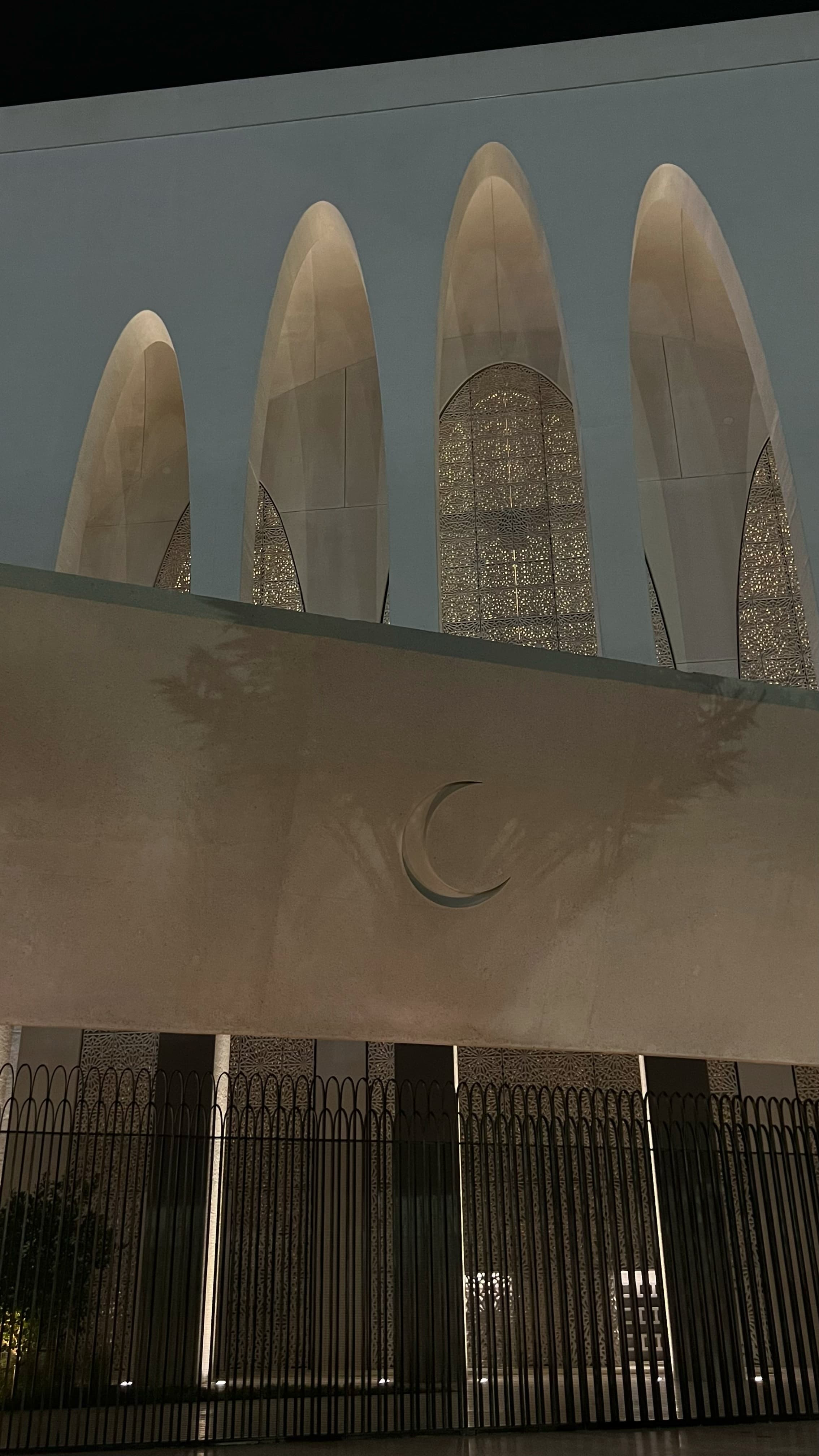 Crescent in Concrete